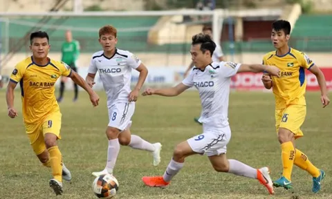 HAGL đối đầu SLNA: Khi vực thẳm đã ở cạnh bên