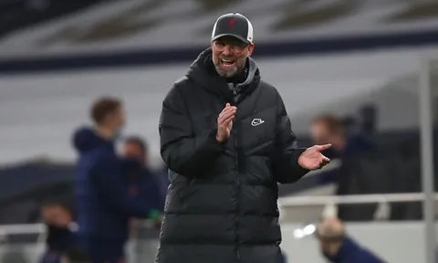 Hài hước với biểu cảm của Klopp sau khi Liverpool thoát khỏi bàn thua
