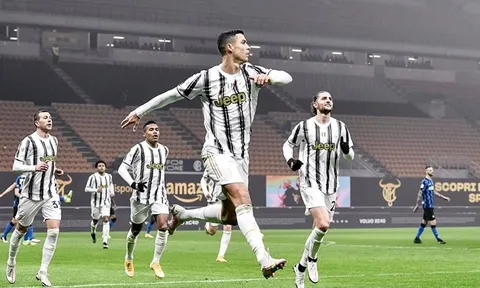 Hàng thủ "biếu" Ronaldo 2 bàn thắng, Inter thua đau trước Juventus