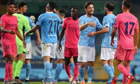 Hàng thủ đá như 'mơ ngủ', Real Madrid ôm hận trước Man City