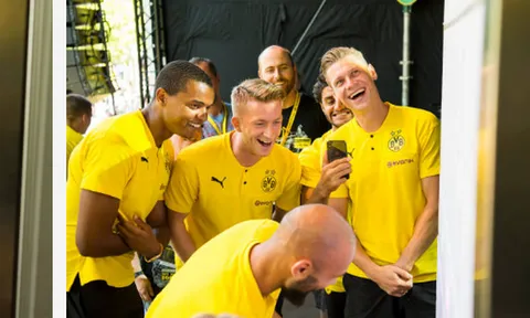 Hậu Siêu Cúp, Dortmund biến CĐV nhà thành những người hạnh phúc nhất