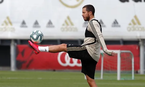 Hazard lên tiếng, CĐV Real "dậy sóng" bởi 1 điều