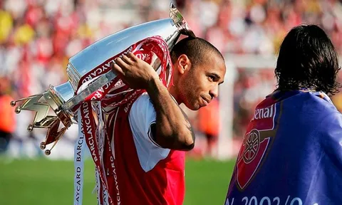"Tôi muốn trở lại thi đấu cho Arsenal, nhưng không thể"