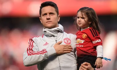 Herrera lộ số áo ở PSG, fan Man Utd đồng loạt nói lời 'cay đắng'