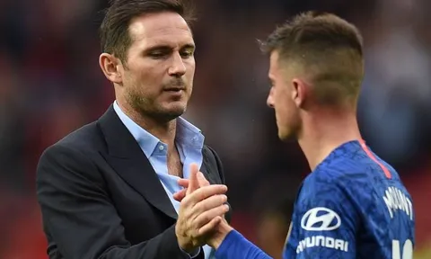 Man Utd hủy diệt Chelsea, cựu Quỷ đỏ nói lời thật lòng về thầy trò Lampard
