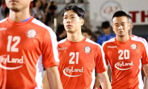 HLV Graechen: "Cậu ấy là của hiếm ở bóng đá Việt Nam"