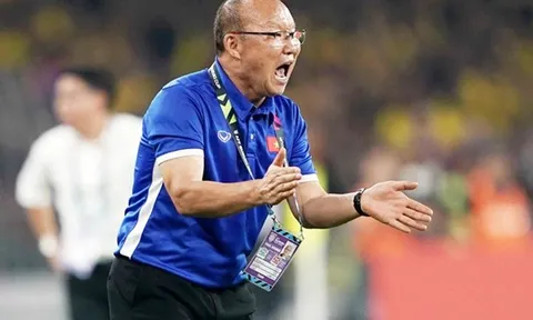HLV Park Hang-seo đau đầu vì... chấn thương