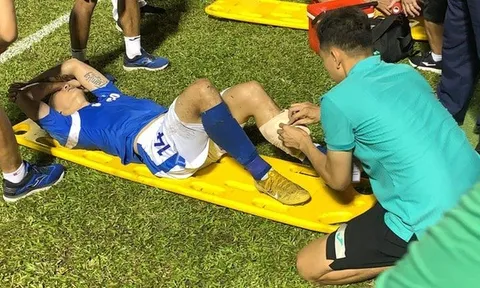 HLV Phạm Minh Đức: 'Hải Huy bị gãy chân là do... "