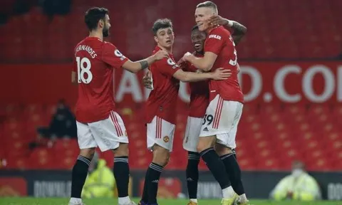 HLV Solskjaer như ở trên mây sau thắng lợi hủy diệt