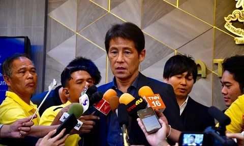 HLV trưởng Thái Lan, Akira Nishino “một mình” chống lại đội tuyển Việt Nam