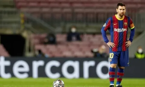 "Họ muốn bắt Messi nghỉ hưu sớm..."
