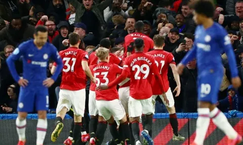 Man Utd hạ Chelsea theo "bài tủ" khi có Fernandes