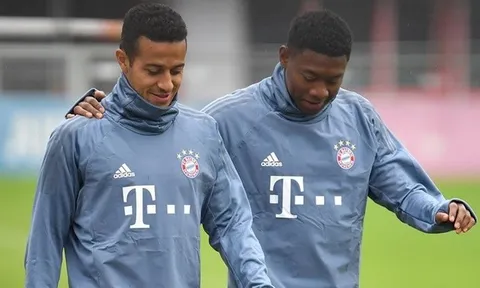 Bayern có thể chia tay Thiago và Alaba, sếp lớn nói gì?