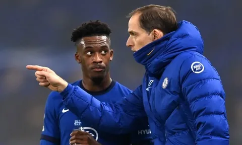 Hudson-Odoi hé lộ cuộc hội thoại với HLV Tuchel trước trận gặp Wolves