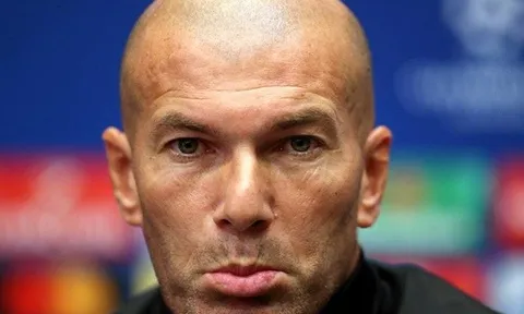 Hung tin ập tới, Zidane lo sốt vó trước màn đại chiến Man City