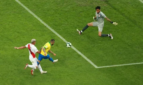 Hủy diệt Peru 5 bàn không gỡ, Selecao hiên ngang tiến vào Tứ kết