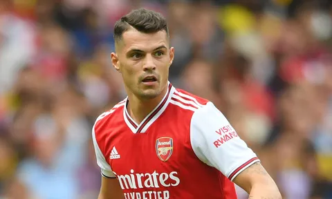 Huyền thoại Arsenal: "Thật vô trách nhiệm khi nói những lời như vậy"