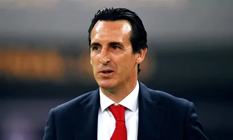 Huyền thoại Arsenal: "Tôi nghĩ Emery đã sai lầm"
