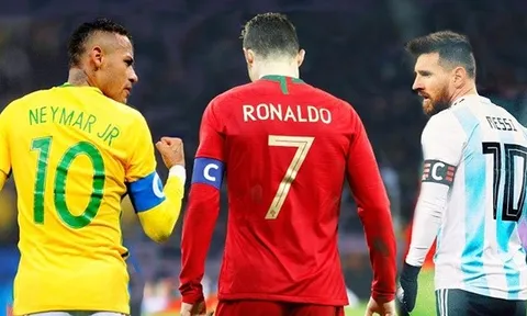 Huyền thoại ‘lá vàng rơi’ chỉ ra lý do Neymar thua kém Messi, Ronaldo