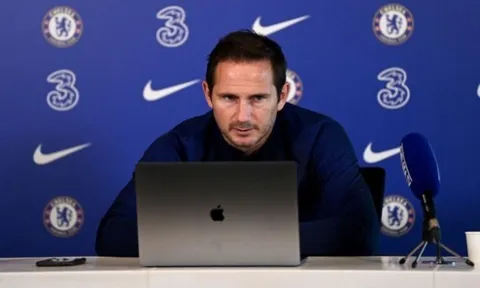 Huyền thoại Liverpool nói thẳng thứ hạng của Chelsea mùa tới