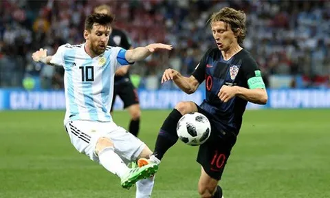 Huyền thoại M.U lên tiếng, Messi và Modric chuẩn bị về một nhà