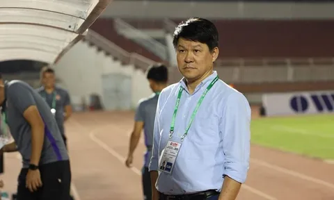 Hy hữu: V-League lần đầu có Chủ tịch kiêm HLV trưởng