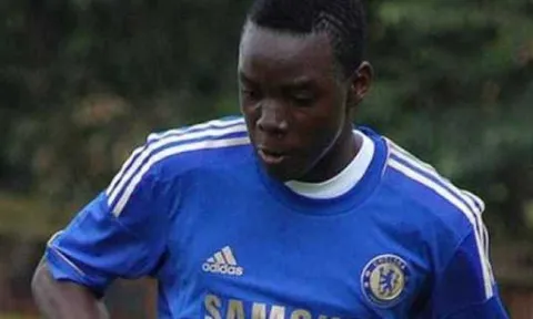 "Đó là những quái vật tại Chelsea, tôi thề mình đã vật lộn"