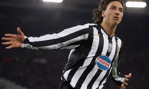 Ibrahimovic - từ cú đấm đồng đội tới mũi nhọn của Juventus