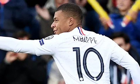 Poch đến PSG, Mbappe lập tức ra quyết định khiến TTCN chấn động