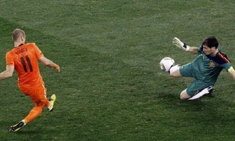 Iker Casillas: 'Đó chính là pha cứu thua tuyệt vời nhất sự nghiệp của tôi'