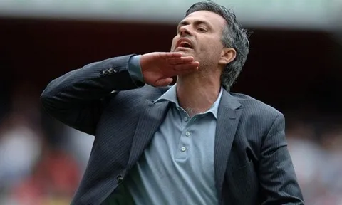 Mourinho: "Tôi sẽ cho tên lười biếng khó chịu ấy ra đi miễn phí"