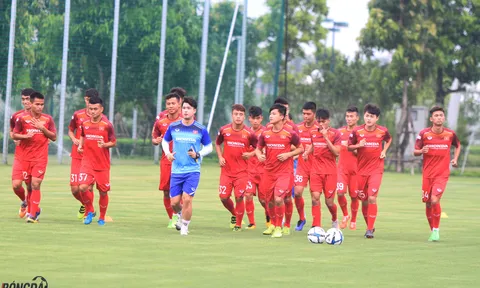 CHÍNH THỨC: HLV Park Hang-seo triệu tập 26 cầu thủ chuẩn bị SEA Games 30