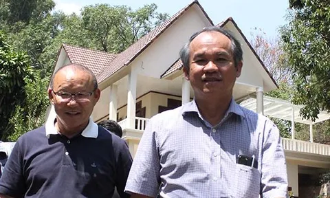 Bầu Đức: "Có nhiều doanh nghiệp chung tay trả lương cho ông Park"