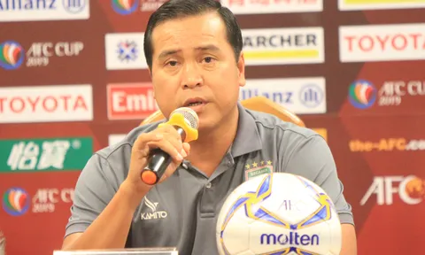 Bỏ ngoài tai 2 trận thua, HLV trưởng B.Bình Dương tự tin trước trận đấu với Hà Nội FC