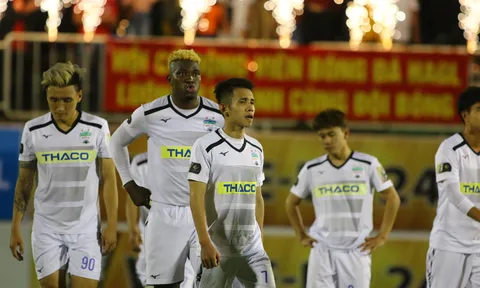 Vòng 17 V-League 2019: Hà Nội tìm lại bản sắc, HAGL đối mặt với "án tử"