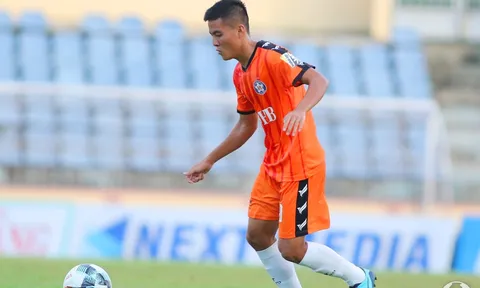 HLV Lê Huỳnh Đức hài lòng với màn thể hiện của cựu tuyển thủ U19 Việt Nam