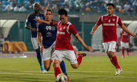 “Iniesta đất Mỏ” tỏa sáng, Than Quảng Ninh nghiền nát Svay Rieng