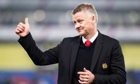 Man Utd 'nhức nhối' vì các thủ môn, Solskjaer phá vỡ im lặng