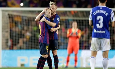 Iniesta nói gì trước tin đồn Rakitic chuyển đến MU?