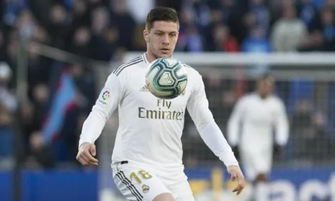 "Đó là điều khiến Jovic sa sút tại Real"