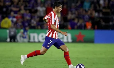 Nhìn trò cưng lu mờ Ronaldo, Simeone hết lời ca ngợi