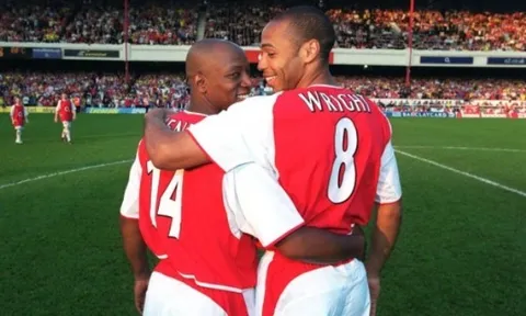 Joe Cole so sánh sao Arsenal với Ian Wright
