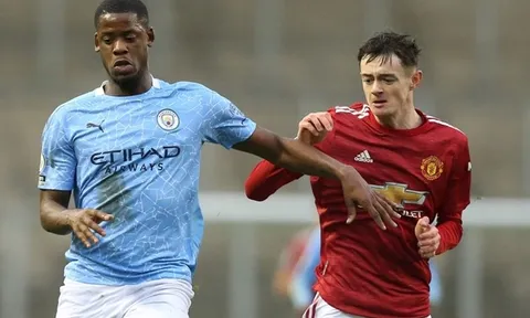 Joe Hugill, "sát thủ" khiến Solskjaer bỏ qua Amad Diallo là ai?