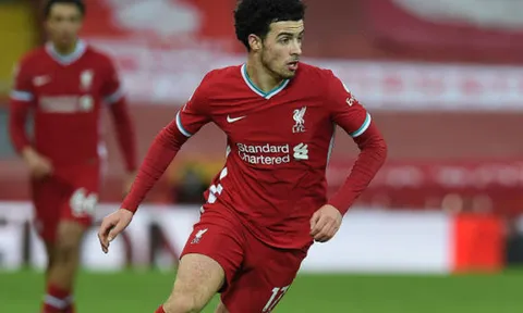 Điểm sáng hiếm hoi trong thất bại thảm hại của Liverpool