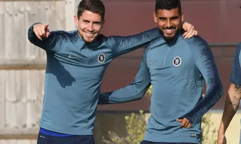 Ai sẽ lọt vào "Dream team" 5 người của vua chuyền bóng Chelsea?