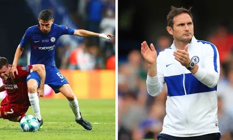 Chuyên gia khuyên Lampard nên sử dụng Jorginho trong vai trò tấn công
