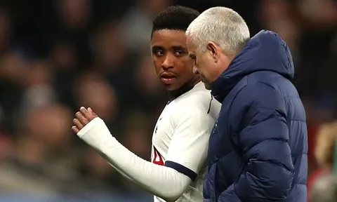 Spurs bị loại cay đắng, Mourinho đối diện với 'ám ảnh kinh hoàng'