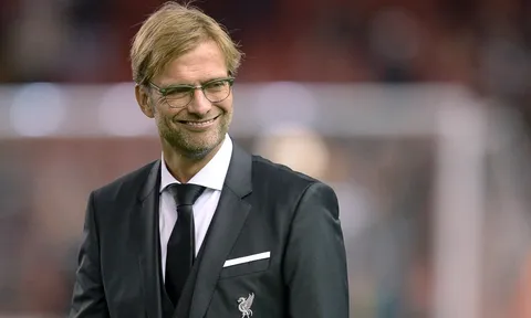Jurgen Klopp lý giải nguyên nhân không thích mang vest
