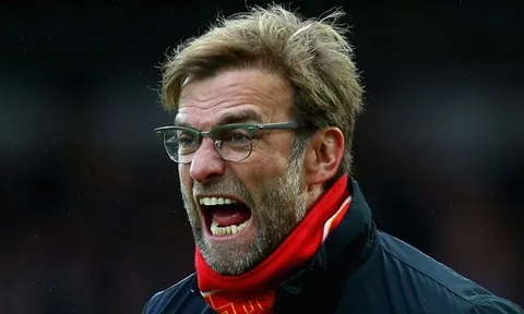 "Klopp đã xúc phạm tôi suốt hành trình đi về"