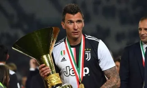 Juventus đã ra giá bán “người thừa” Croatia cho Man Utd